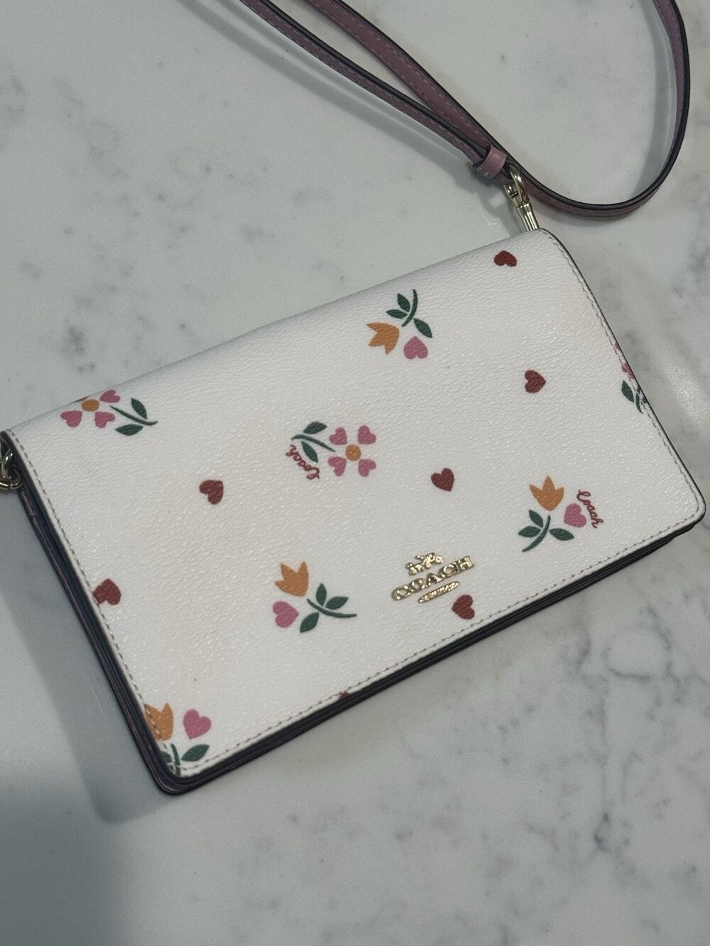 Coach Anna Foldover Clutch Crossbody Bag With Heart Petal Print EUC